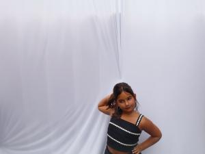 Ellison photo 159