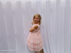 Ellison photo 180
