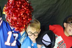 Family Praise photo 7