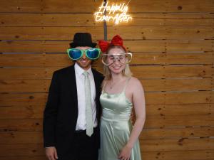 Schram photo 7