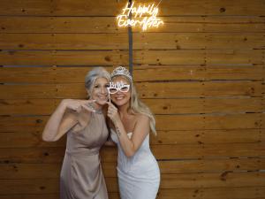 Schram photo 40