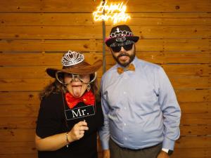 Schram photo 98