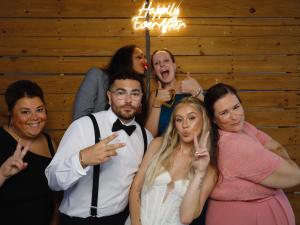 Schram photo 116
