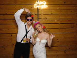 Schram photo 214