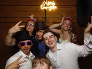 Schram photo 251