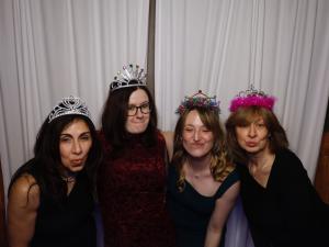 Sutton photo 330